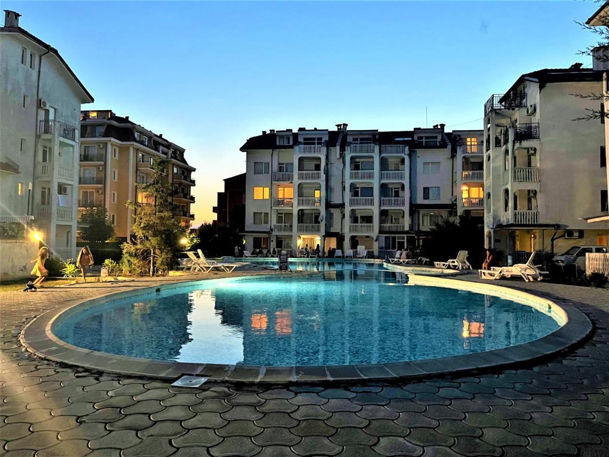 Bravo 5 Holiday Home 阳光海滩 外观 照片