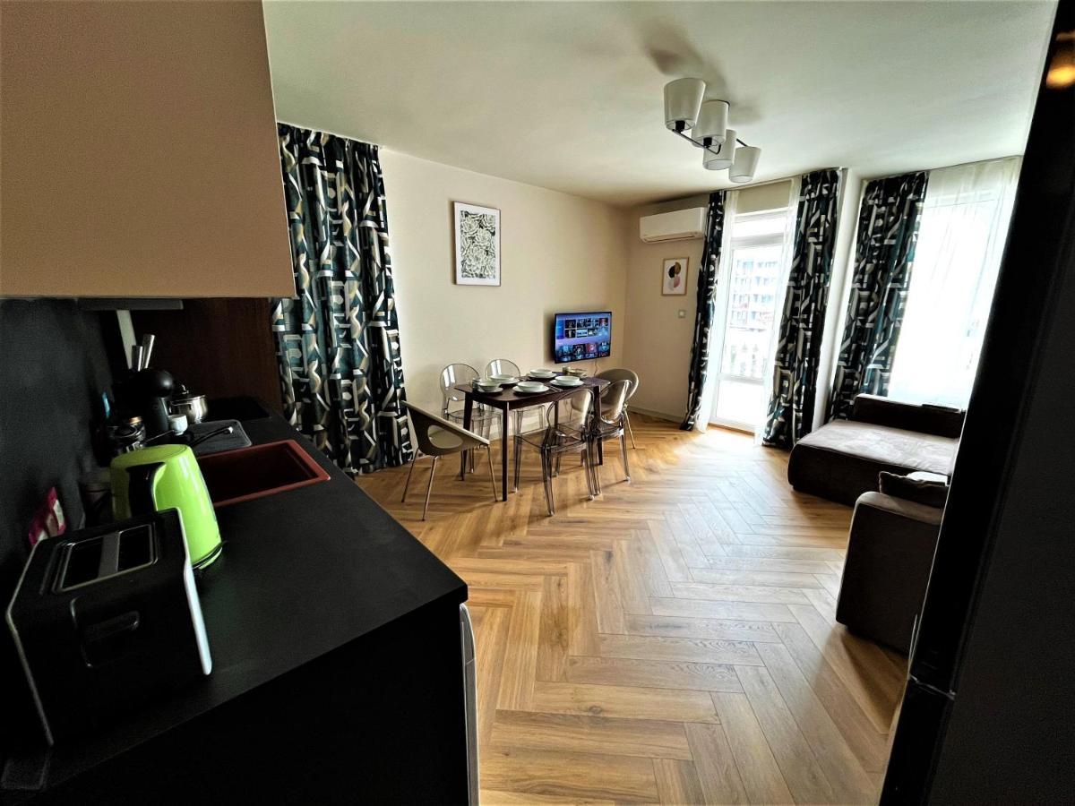 Bravo 5 Holiday Home 阳光海滩 外观 照片