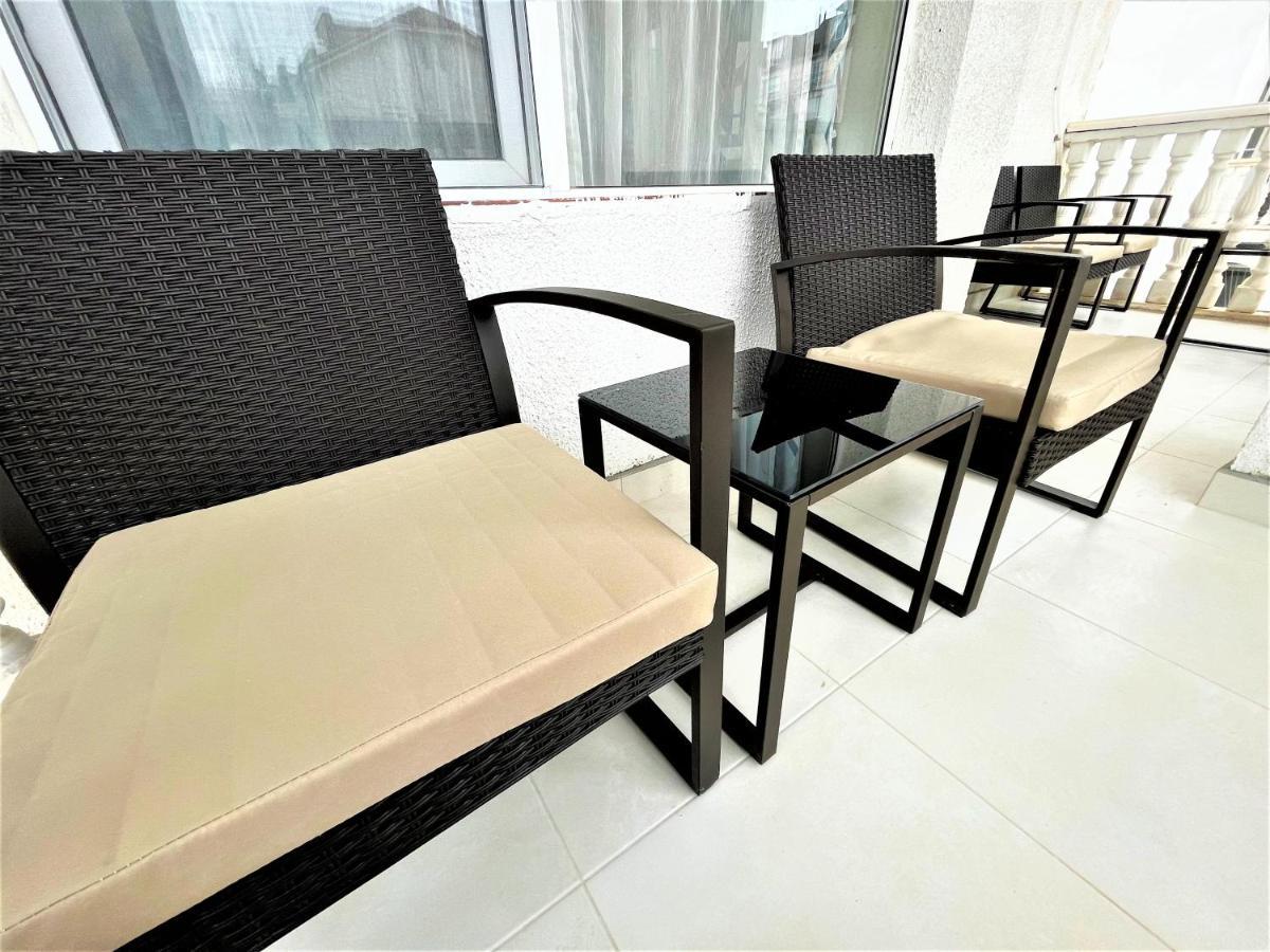 Bravo 5 Holiday Home 阳光海滩 外观 照片